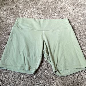 Lululemon align shorts 14 8”